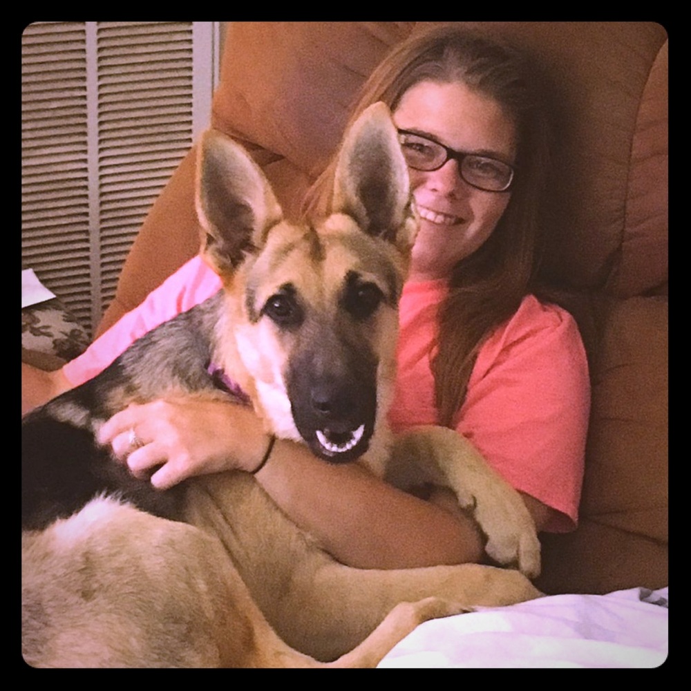 Meet your Posher, Holly